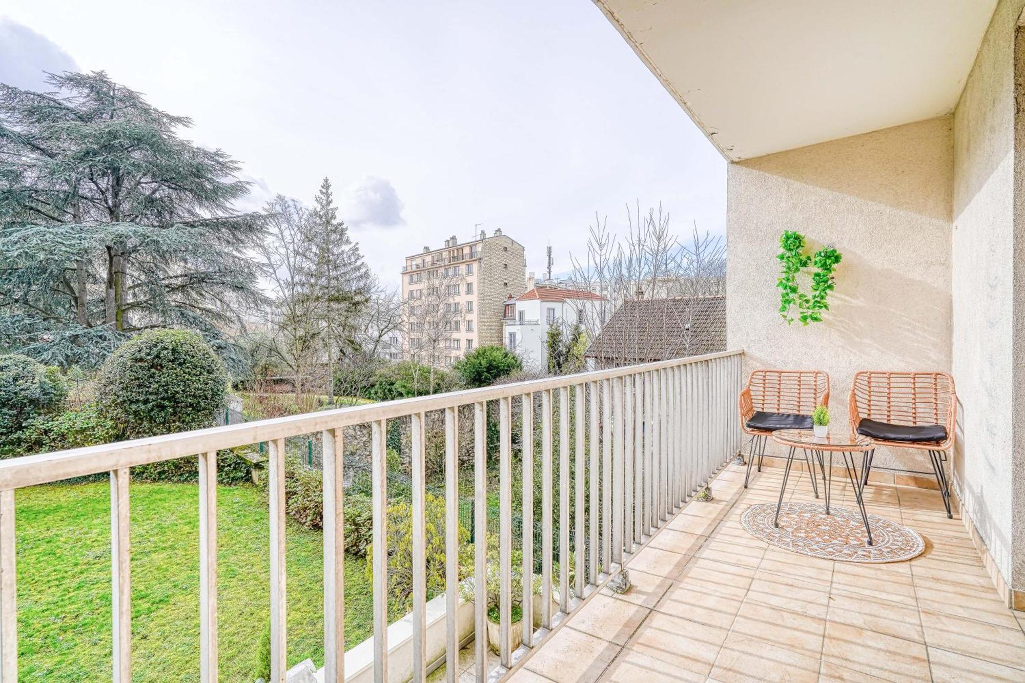 A 10 Minutes De Paris Avec Balcon Vanves
